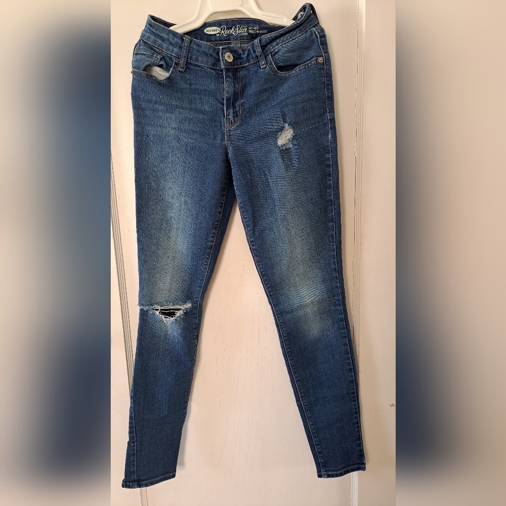 Old Navy Rockstar Mid-Rise Distressed Skinny Jeans Women's 4 Regular Medium Wash